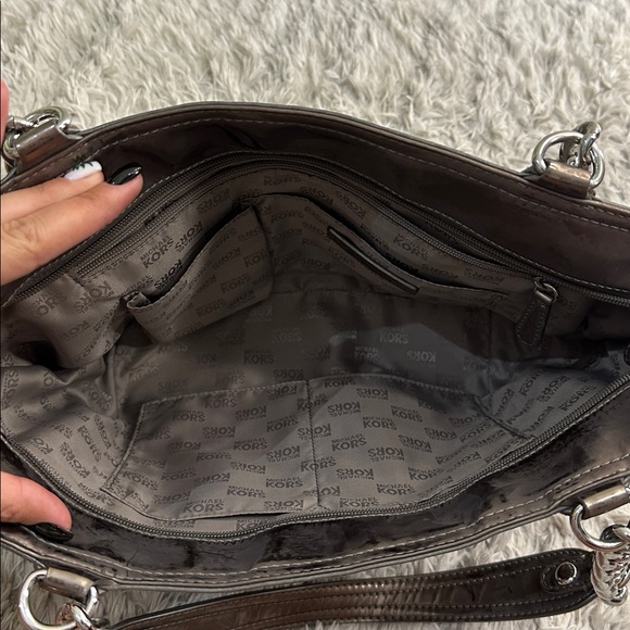 Michael Kors Authentic Metallic Bag - Picture 8 of 11